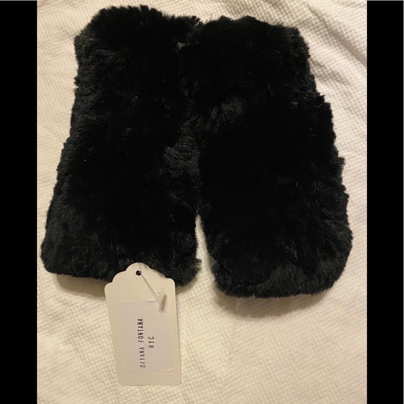 Host Pick ****Fur Gloves  100%Rabbit Fur Mittens - Picture 8 of 8